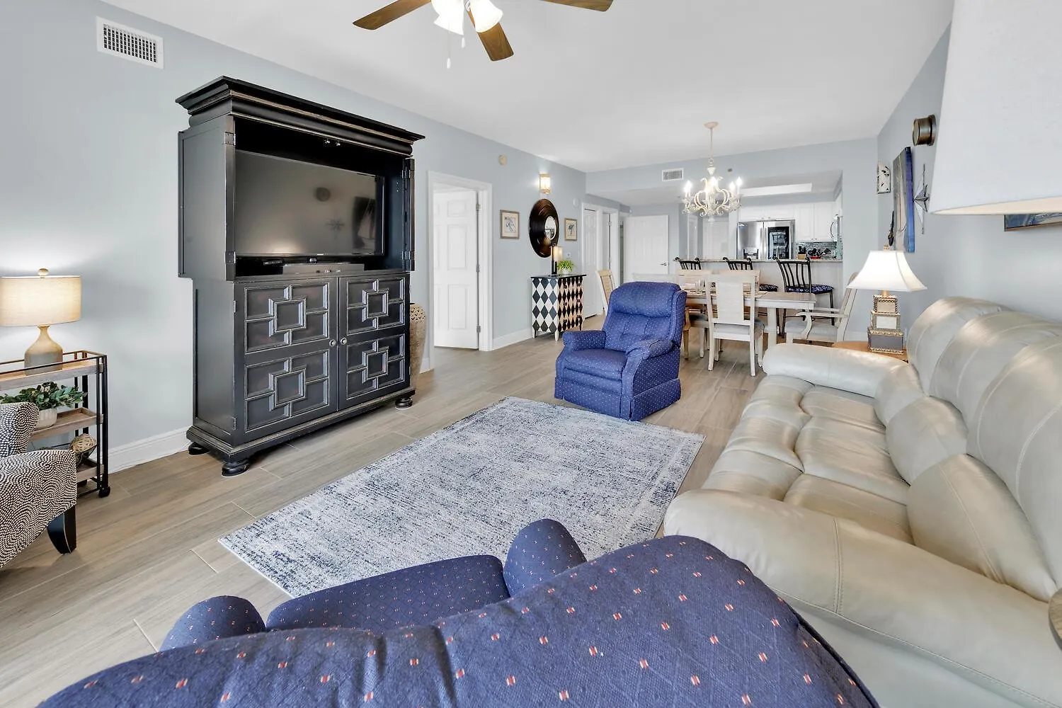 Ariel Dunes II 1502 Destin United States